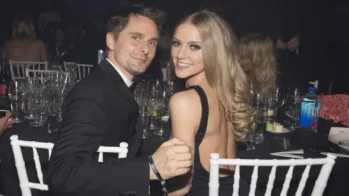 Matthew Bellamy, thủ lĩnh ban nhạc Muse, đệ đơn xin quyền nuôi con độc quyền trong vụ ly hôn
