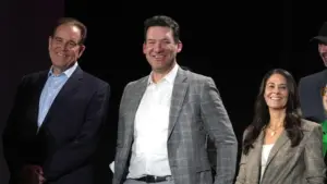 Tương lai của Tony Romo tại CBS bị đe dọa sau vụ bắt giữ vì say rượu
