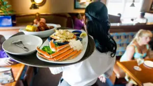 Red Lobster Tái Lập Chương Trình “Ăn Tôm Không Giới Hạn” Sau Khi Từng Gây Tổn Thất Hàng Triệu Đô La