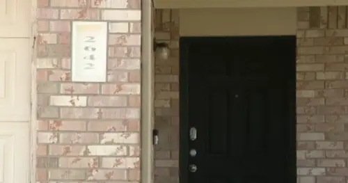 Phụ nữ Houston mất hàng trăm đô la vì lừa đảo thuê nhà