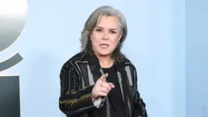 Rosie O’Donnell: Không lo ngại về FCC hay Chủ tịch Brendan Carr trước khi nhận vai khách mời trên Jimmy Kimmel Live!