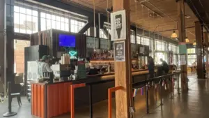 Các quán bar, nhà hàng miền Tây tiểu bang Washington hợp sức quyên góp cứu trợ cháy rừng Spokane