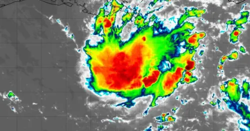 Bão số 97L ở Vịnh Mexico là một trong 2 nhiễu động nhiệt đới đang được theo dõi trong tuần này
