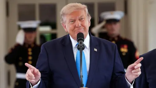 Tổng thống Donald Trump thúc giục Thượng viện thông qua dự luật vĩnh viễn giờ tiết kiệm ánh sáng ban ngày