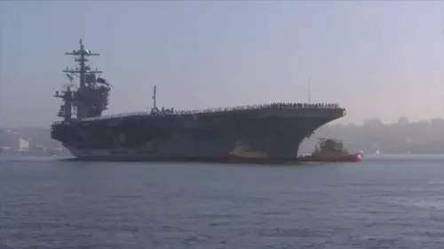 Thủy thủ báo cáo thiếu thốn thực phẩm, điều kiện tồi tệ trên tàu USS Lincoln