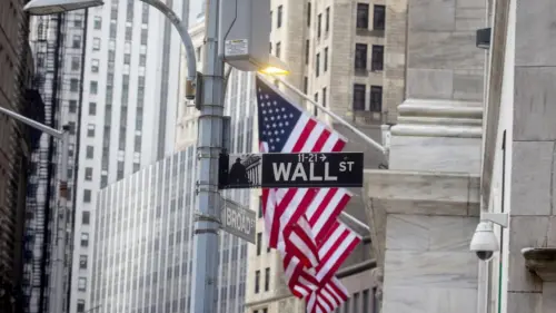 Giám đốc điều hành JPMorgan Chase cảnh báo đề xuất quy định có thể siết chặt tín dụng cho hàng triệu doanh nghiệp nhỏ