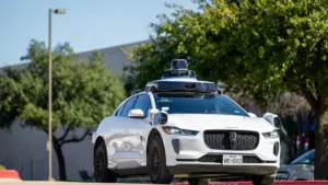 Waymo cung cấp tài liệu cho cuộc điều tra va chạm trẻ em của NHTSA