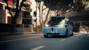 Chip tùy chỉnh là trái tim tham vọng robotaxi của Waymo