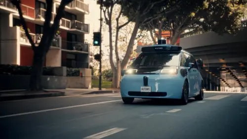 Robotaxi thế hệ mới của Waymo, giá rẻ hơn, đã mở cửa đón mọi hành khách tại 3 thành phố