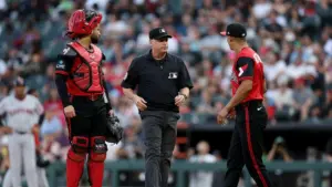 Huấn luyện viên Chicago White Sox quên luật cơ bản, đội bóng trả giá đắt