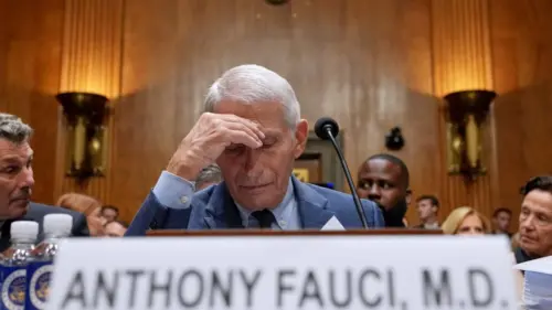 Tiến sĩ Anthony Fauci Từ chối điều trần trước Ủy ban Thượng viện lần thứ hai