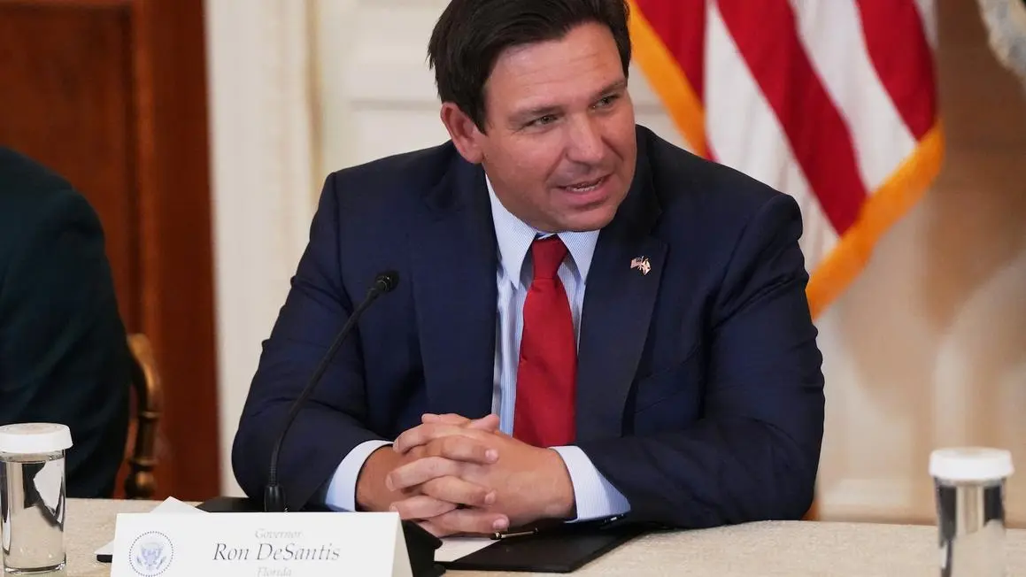 Báo cáo bồi thẩm đoàn Florida: Chính quyền DeSantis lạm dụng 10 triệu đô la, nhưng không có buộc tội