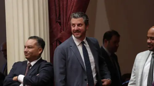 Luật California cho phép nhận dạng gốc Do Thái trên hồ sơ tiểu bang