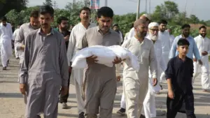 Pakistan: Lửa thiêu rụi nhà trẻ bệnh viện, 14 trẻ sơ sinh tử vong