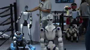 Cổ phiếu nhà sản xuất robot hình người Unitree của Trung Quốc tăng vọt trong ngày giao dịch đầu tiên tại Thượng Hải