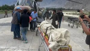 Trực thăng quân đội Pakistan đưa thi thể nhà leo núi nổi tiếng Purja và 4 người khác thiệt mạng trong vụ lở tuyết
