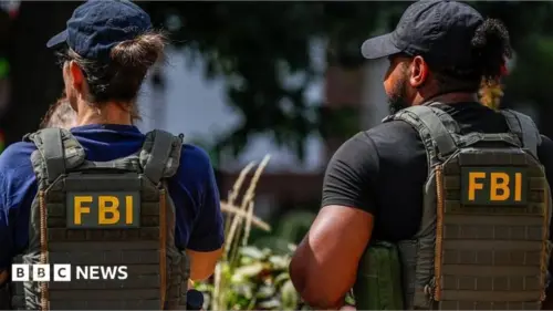 FBI Điều tra cáo buộc tin tặc chiếm đoạt dữ liệu nhân viên