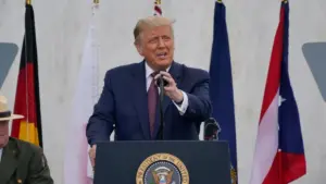 Tổng Thống Trump đón tiếp lực lượng phản ứng nhanh, Sở Cứu Hỏa New York tại Tòa Bạch Ốc tưởng niệm 11/9