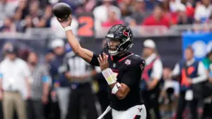 Joe Burrow ném 2 quả touchdown cho Ja’Marr Chase, giúp Bengals thắng Texans 20-6