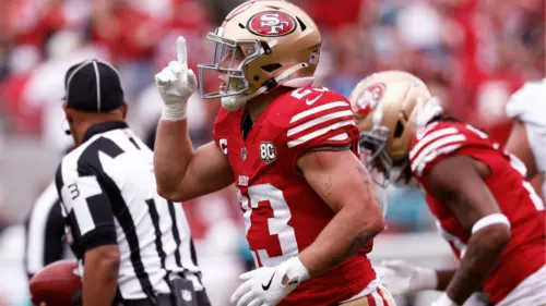 49ers Thắng Dolphins 35-13 Với 5 Lượt Touchdown Liên Tiếp