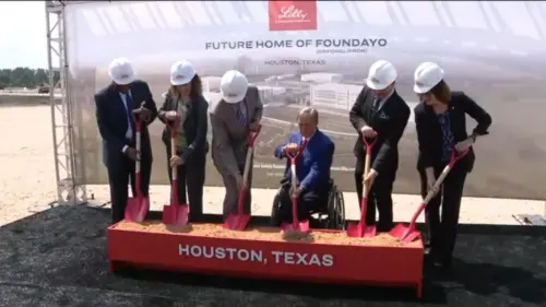 Lilly khởi công nhà máy mới tại Houston, đóng góp 15 triệu đô la cho San Jacinto College