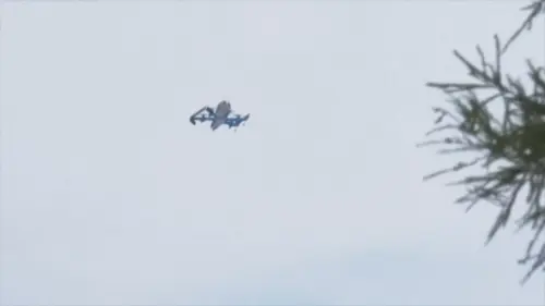 Cư dân Bắc Texas phàn nàn về tiếng ồn từ drone giao hàng của Amazon
