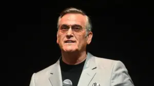 Diễn viên Bruce Campbell cho biết còn 5 năm để sống sau chẩn đoán ung thư