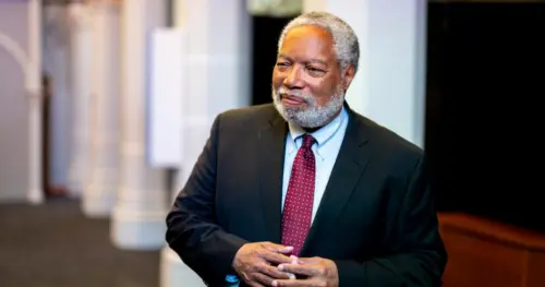 Lãnh đạo Smithsonian rời nhiệm sở giữa bất đồng với Tổng Thống Donald Trump