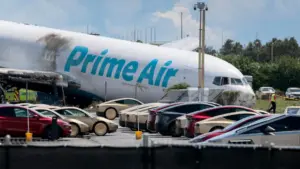 Nhân viên công ty vệ sinh thiệt mạng trong tai nạn máy bay chở hàng ở Miami