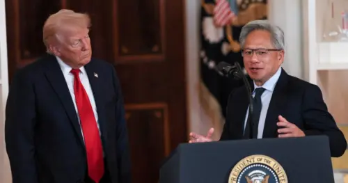 Thông tin hàng đầu: Cơ quan Lập pháp Hoa Kỳ nói ông Donald Trump không thể áp dụng quy định bỏ phiếu qua thư