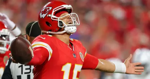 Kansas City Chiefs Thắng Indianapolis Colts 33-30 Sau Hiệp Phụ