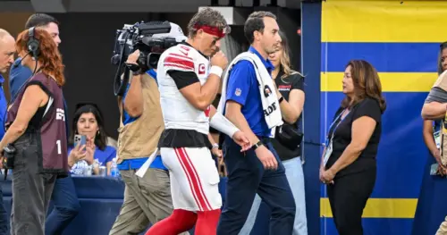 Các QB trẻ được kỳ vọng bùng nổ ở NFL giờ lại dính chấn thương
