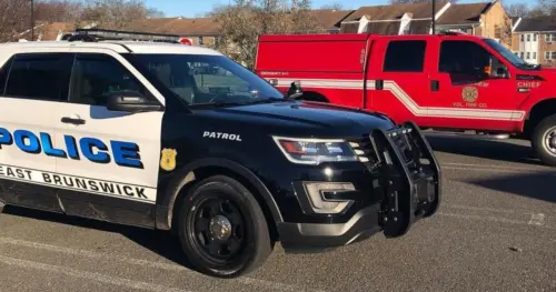 Thiếu niên mất tích ở New Jersey được tìm thấy trong tầng hầm của mẹ, bà bị bắt vì cản trở