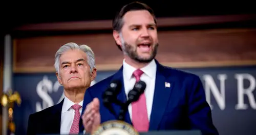 Chính quyền Trump cắt giảm bảo hiểm ACA cho 750.000 người, cho rằng họ đăng ký ‘gian lận’