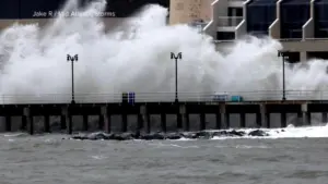 Bão Nor’easter tàn phá Bờ Đông Hoa Kỳ, một người chết tại New York