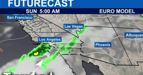 Bão Marie mang mưa và sóng lớn đến Nam California dịp Lễ Lao Động
