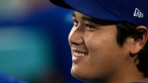 Shohei Ohtani trở lại đội hình Dodgers và ghi điểm trong lần ra sân đầu tiên