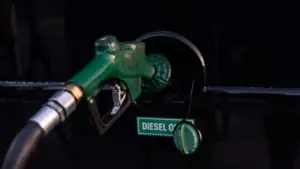 Giá xăng dịp Lễ Lao Động tại Houston: Người dân tốn kém gần 1 đô la Mỹ/gallon hơn năm ngoái