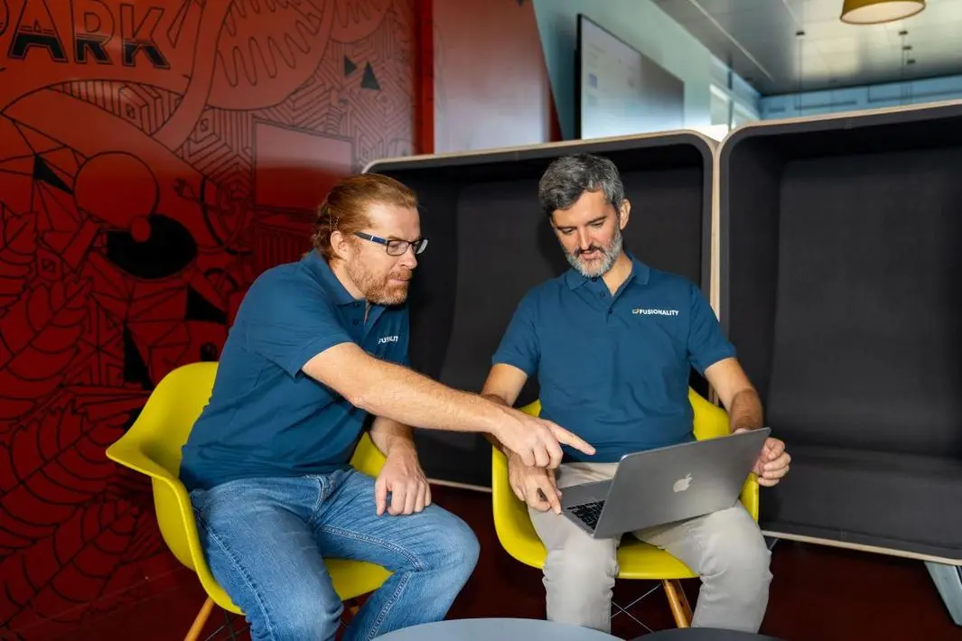 Cựu Nhân Viên Google DeepMind Chế Tạo Công Cụ Thúc Đẩy Năng Lượng Nhiệt Hạch Phục Vụ Lưới Điện.