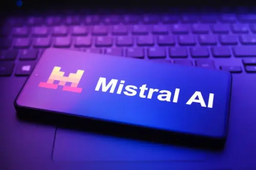 Mistral AI huy động 3 tỷ Euro, trí tuệ nhân tạo ‘chủ quyền’ trở thành ngành kinh doanh béo bở