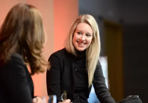 Phim tài liệu bí mật về Elizabeth Holmes gây choáng tại Telluride