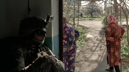 Thành phố Kherson frontline Ukraine oanh tạc giữa lúc Mỹ thúc đẩy hòa bình