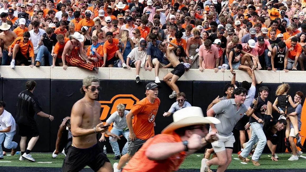 Oklahoma State Gây Chấn Động Oregon, Gây Bất Lợi Sớm Cho Hy Vọng Vô Địch Quốc Gia Của Bầy Vịt