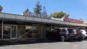 Starbucks ở San Jose nằm trong số 250 cửa hàng đóng cửa khắp Bắc Mỹ