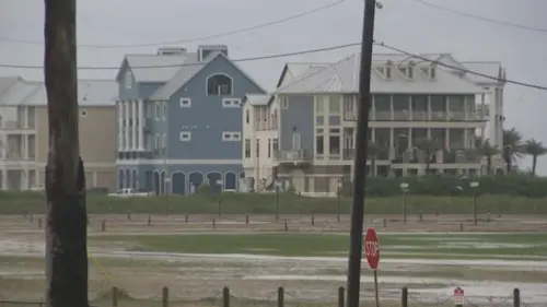Hạt Galveston bỏ phiếu trao quyền kiểm soát hành chính cho Sở Y tế