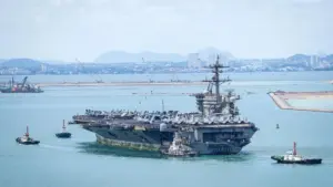 Tám thành viên Hải quân Hoa Kỳ cố gắng tự sát trên tàu USS Lincoln trong đợt triển khai kéo dài