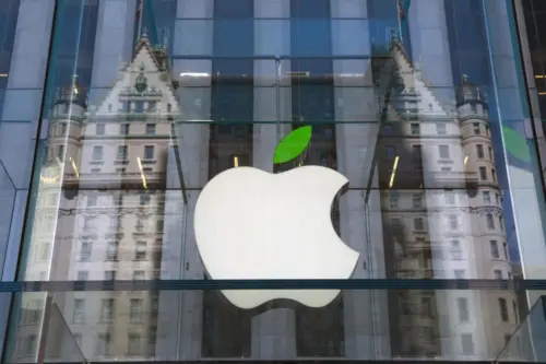 Tin đồn iPhone 20 Pro hé lộ thiết kế toàn kính táo bạo nhất của Apple
