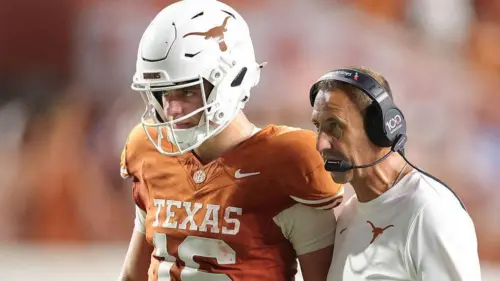 Đội Texas Longhorns lội ngược dòng hạ gục Ohio State trong trận cầu kinh điển