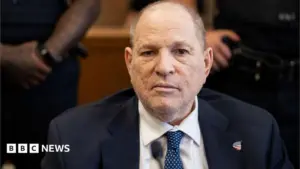 Harvey Weinstein lãnh án 15 năm tù về tội tấn công tình dục