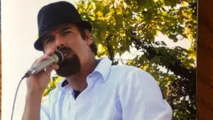 Ca sĩ Brian ‘Nashville’ Duckworth qua đời ở tuổi 56